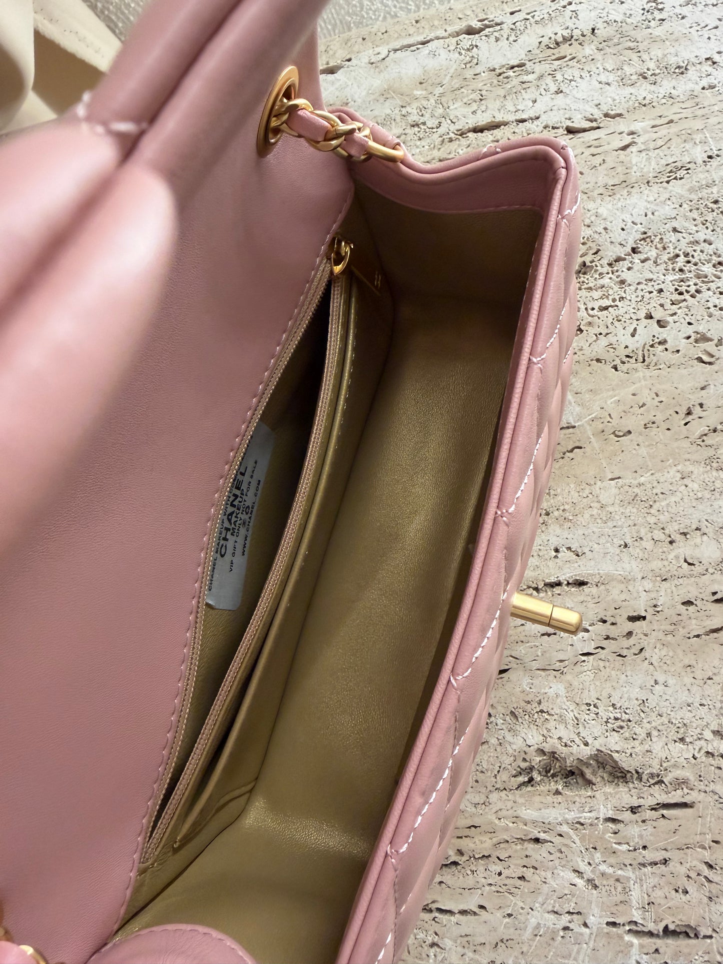 Chanel make up vip gift second hand